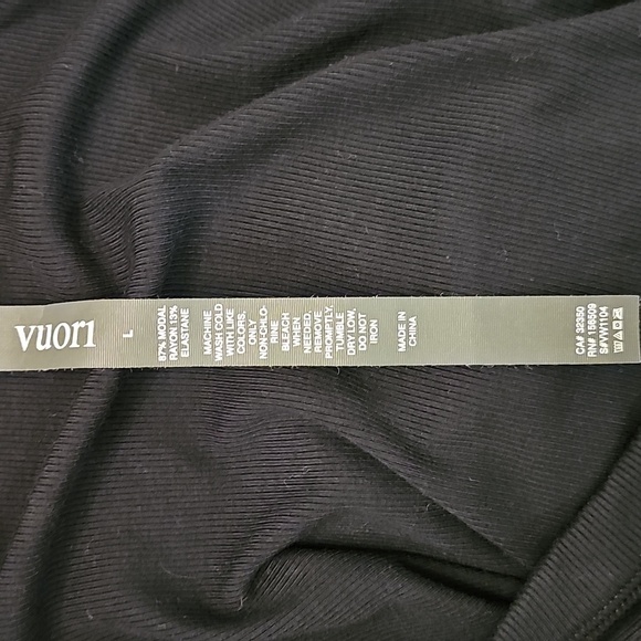 Vuori Women's Long Sleeve Pose Scoop Tee Black Sz L - Picture 11 of 12